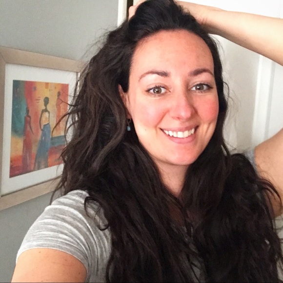 Curated by Cassie!! @curatedbycassie or on IG@cassiescurations - Picture 3 of 4